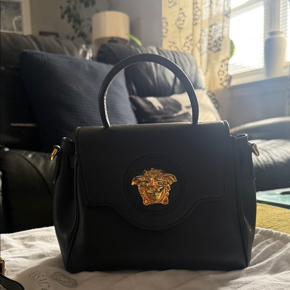 LA MEDUSA SMALL LEATHER TOP-HANDLE
